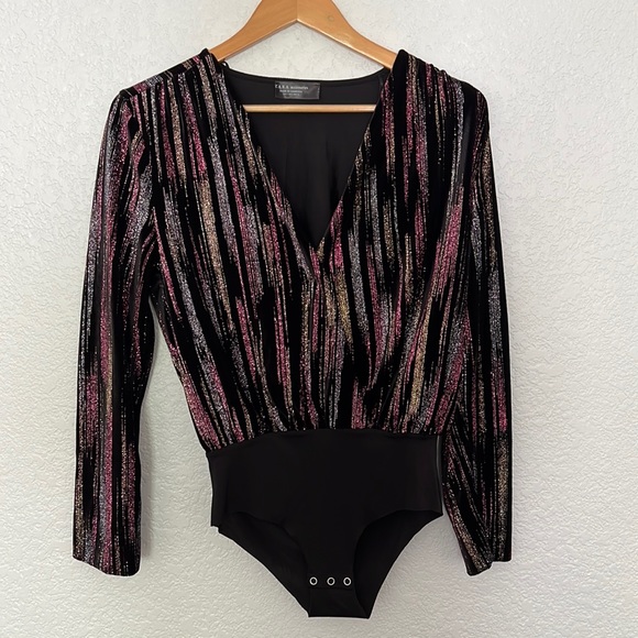 Zara Blouse - Picture 1 of 3